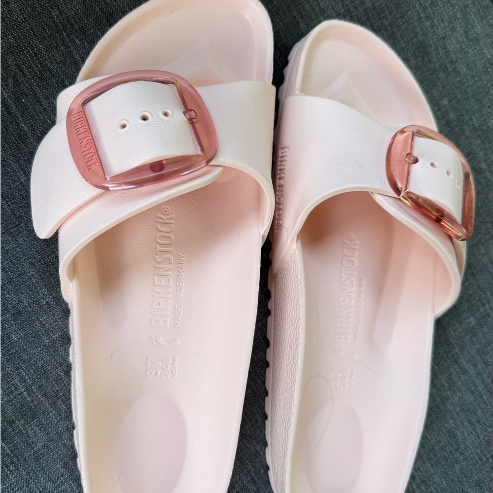 Birkenstock Women's Soft Pink Slide Sandals - Picture 2 of 4